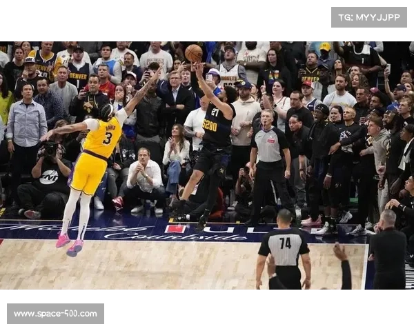 湖人季前赛主场遭国王罚球绝杀 状态依旧低迷难见起色 湖人季前赛主场遭国王罚球绝杀 状态依旧低迷难见起色